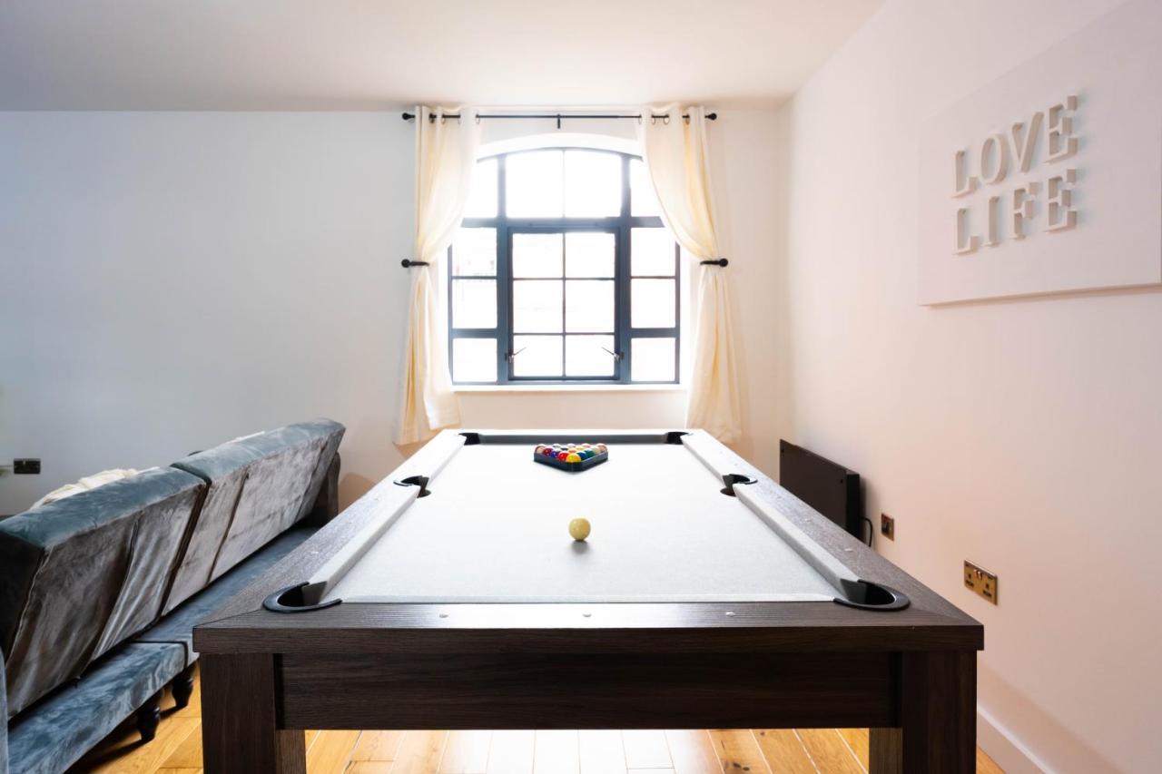 Stunning Townhouse With Pool Table Villa Birmingham Eksteriør bilde