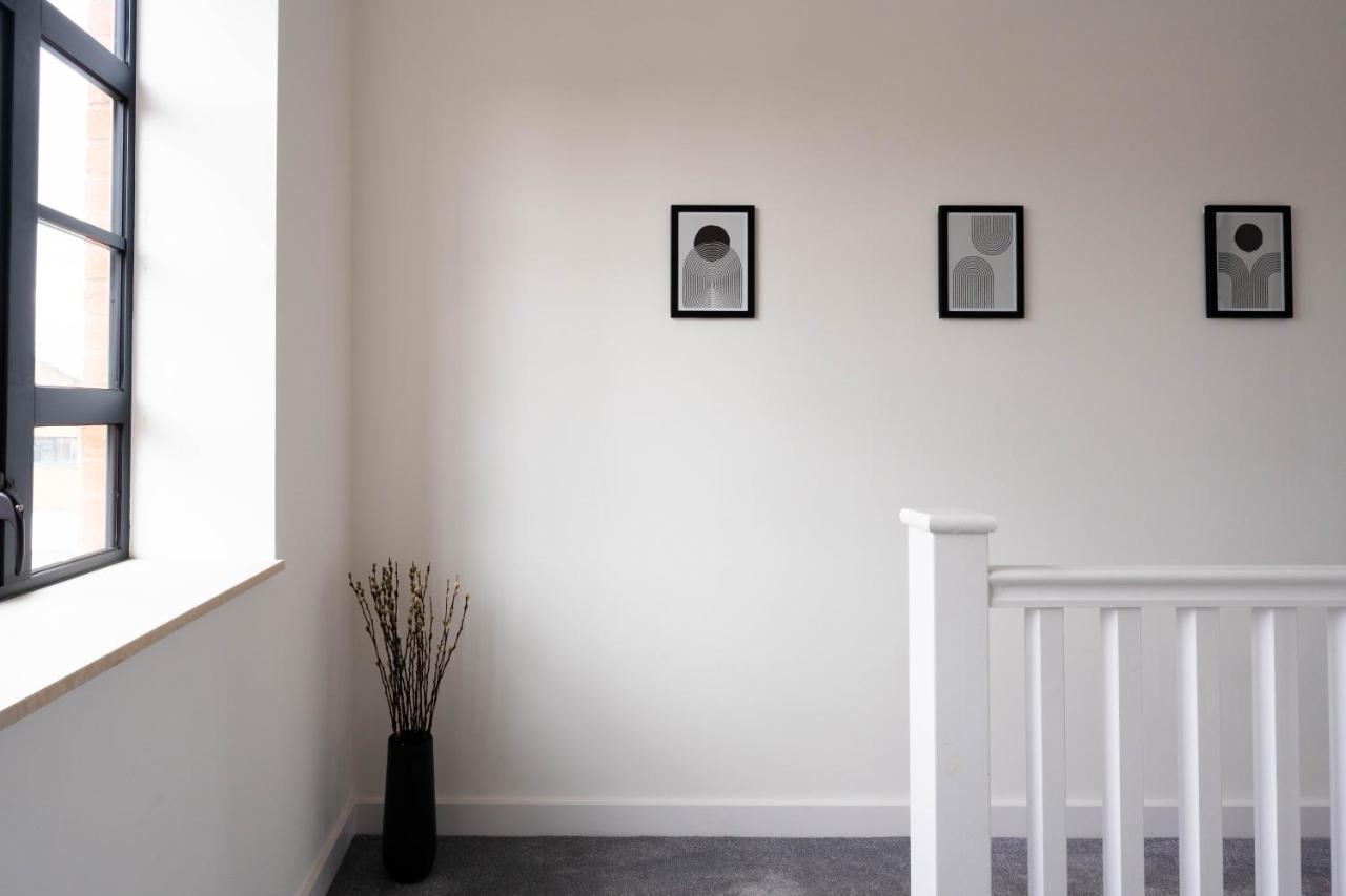 Stunning Townhouse With Pool Table Villa Birmingham Eksteriør bilde